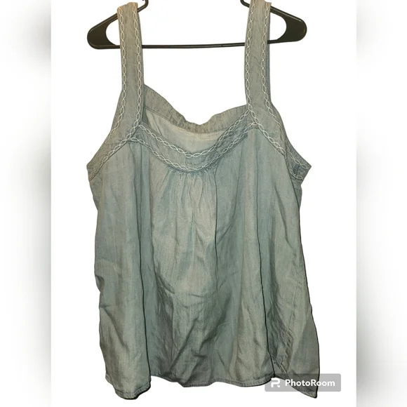 Eddie Bauer Women's 2X Squared Neck Sleeveless Top NWT - Picture 3 of 7